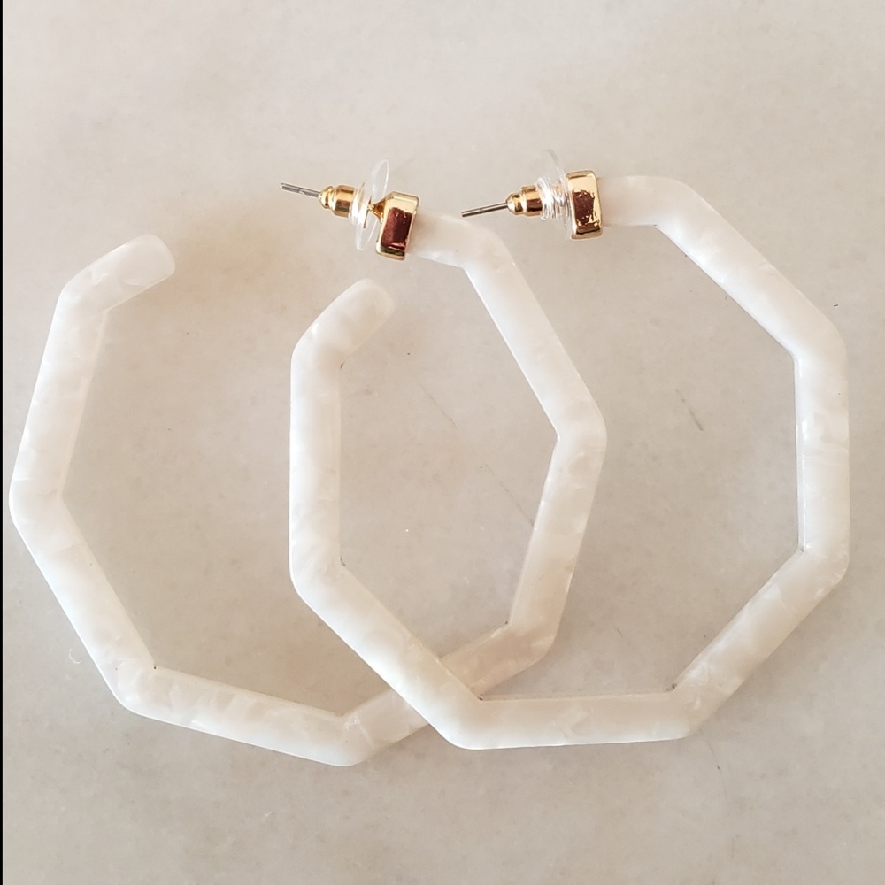 Vintage chic octagon earrings